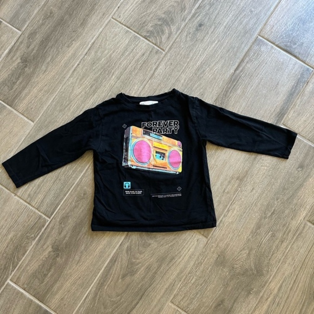 Boys Zara “Forever Party” long sleeve tee size 6